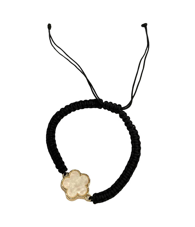 Hvitt/sort makrame armbånd - Stilshoppen