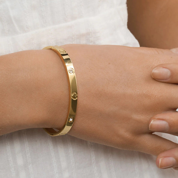Gia Crystal Heart Bangle
