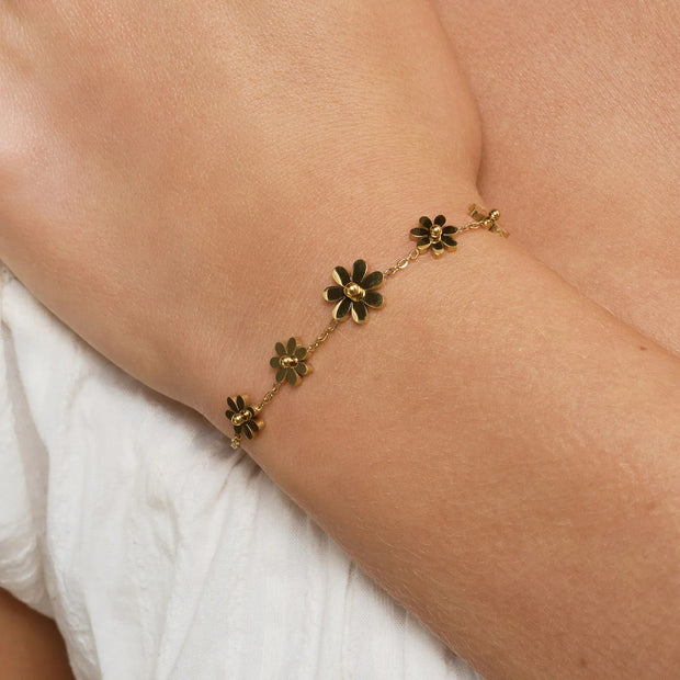 Fay Flower Chain Bracelet