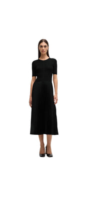 Fadridi Dress - Stilshoppen
