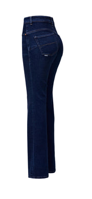 Faith Puch in Bootcut jeans - Stilshoppen