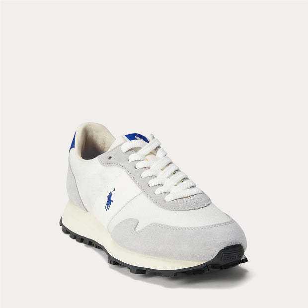Trail Sneakers