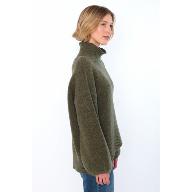 Grønn Fam Patch Short Sweater - Stilshoppen