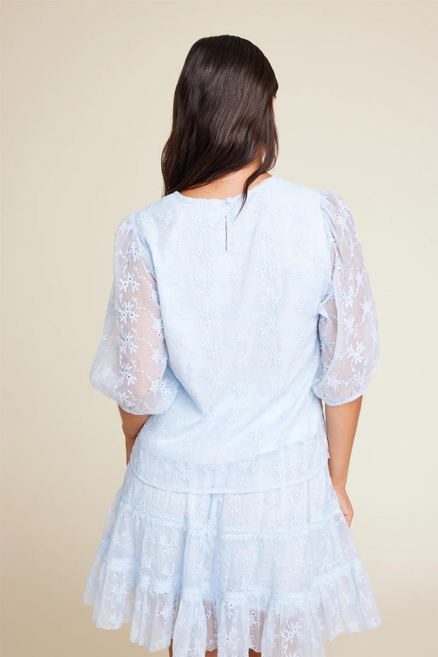 Isabel Embroidery top - Stilshoppen
