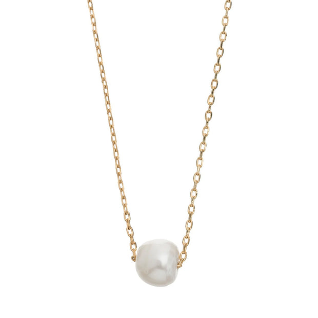 Deilcate Pearl Necklace