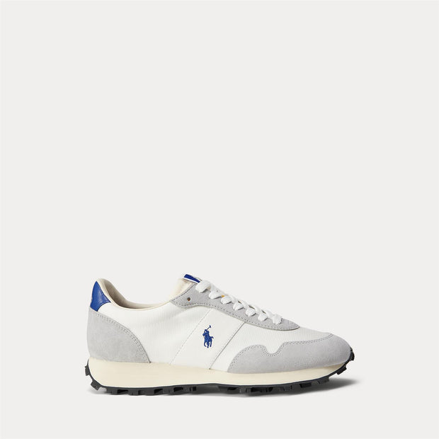 Trail Sneakers