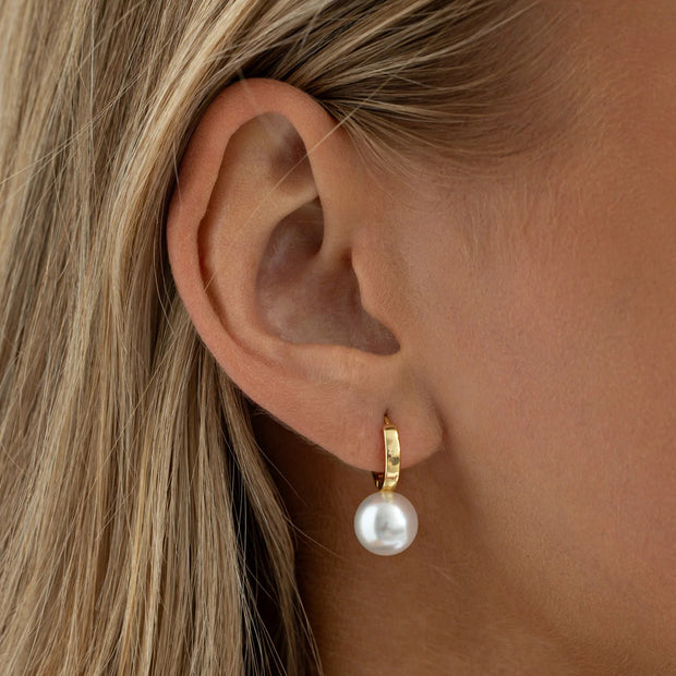Essie Pearl Hoop Earrings