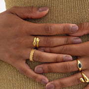 Kara Hug Me Ring