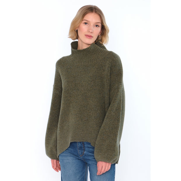 Grønn Fam Patch Short Sweater - Stilshoppen