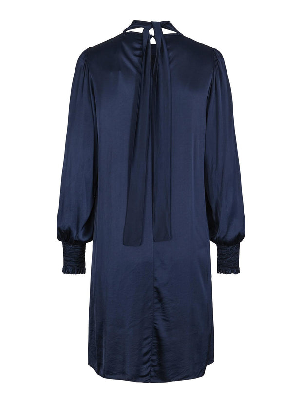 Collar satin stretch dress - Stilshoppen