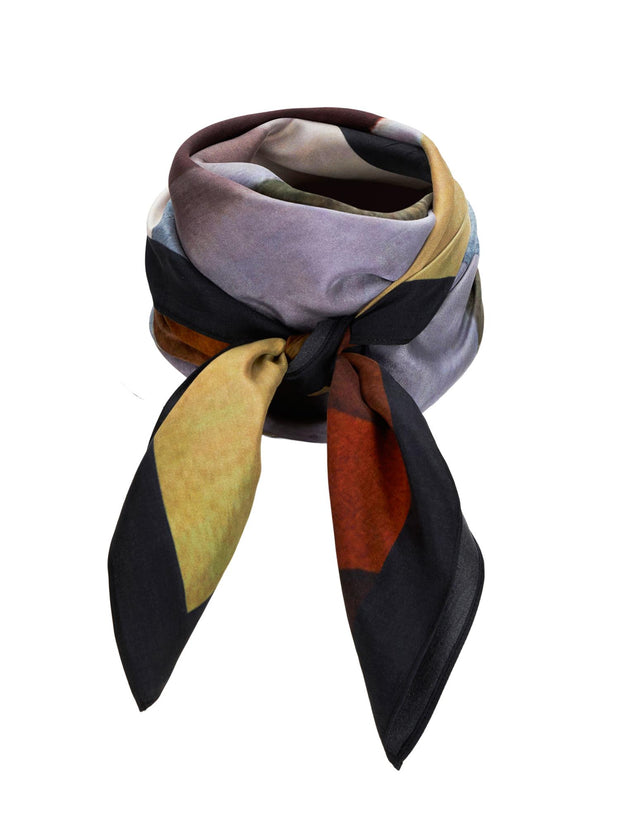 Multi Studio Art Silk Scarf - Stilshoppen