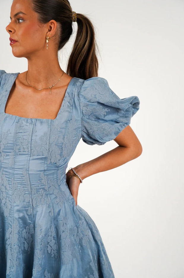 Elina Lace Dress - Stilshoppen