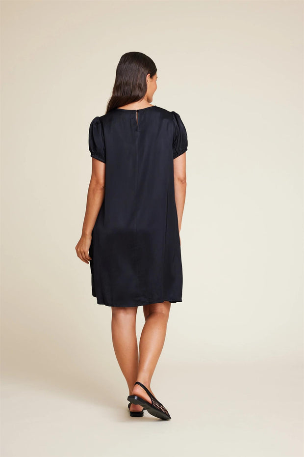 Luna Viscose Dress - Stilshoppen