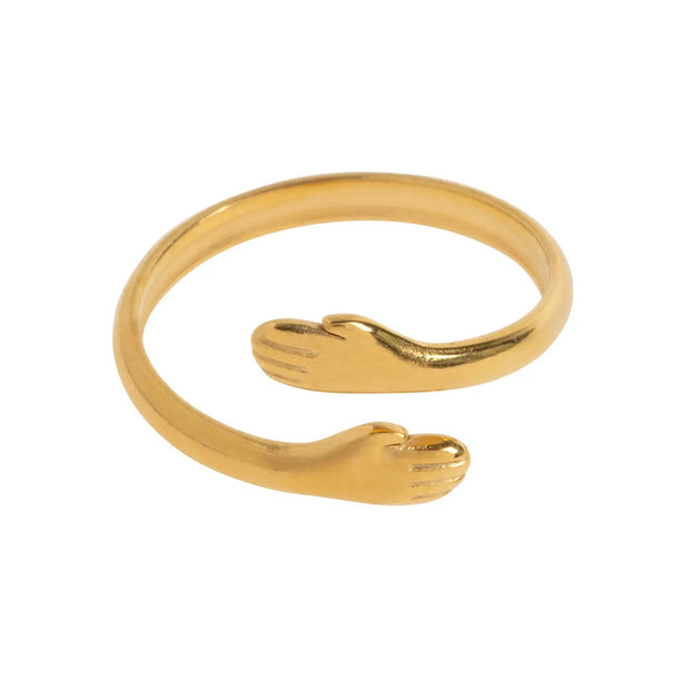 Kara Hug Me Ring
