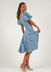 Elina Lace Dress - Stilshoppen