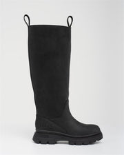 Black High Chelsea Boots