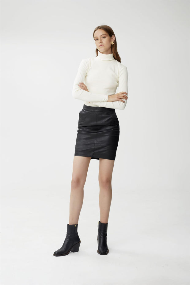 CharGZ Mini Skirt - Stilshoppen