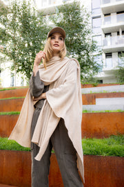 Light sand Cashmere poncho-cardigan - Stilshoppen