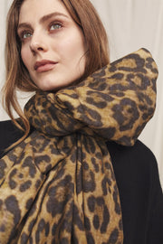 Multifarget Night Leopard scarf